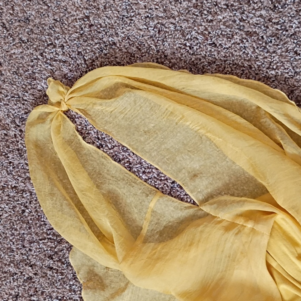 Flowy Yellow Dress - Picture 9 of 9